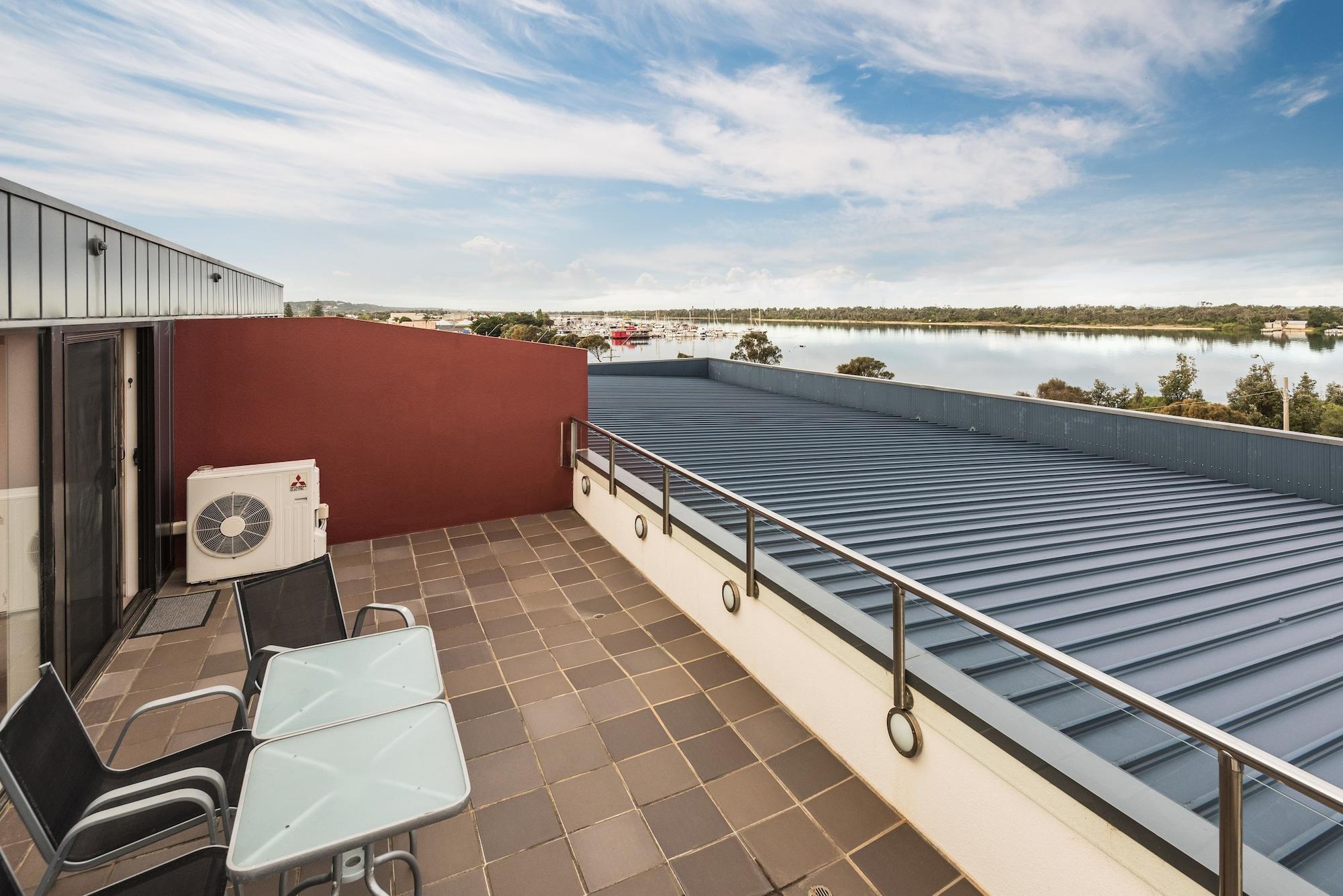 The Esplanade Resort And Spa Lakes Entrance Εξωτερικό φωτογραφία