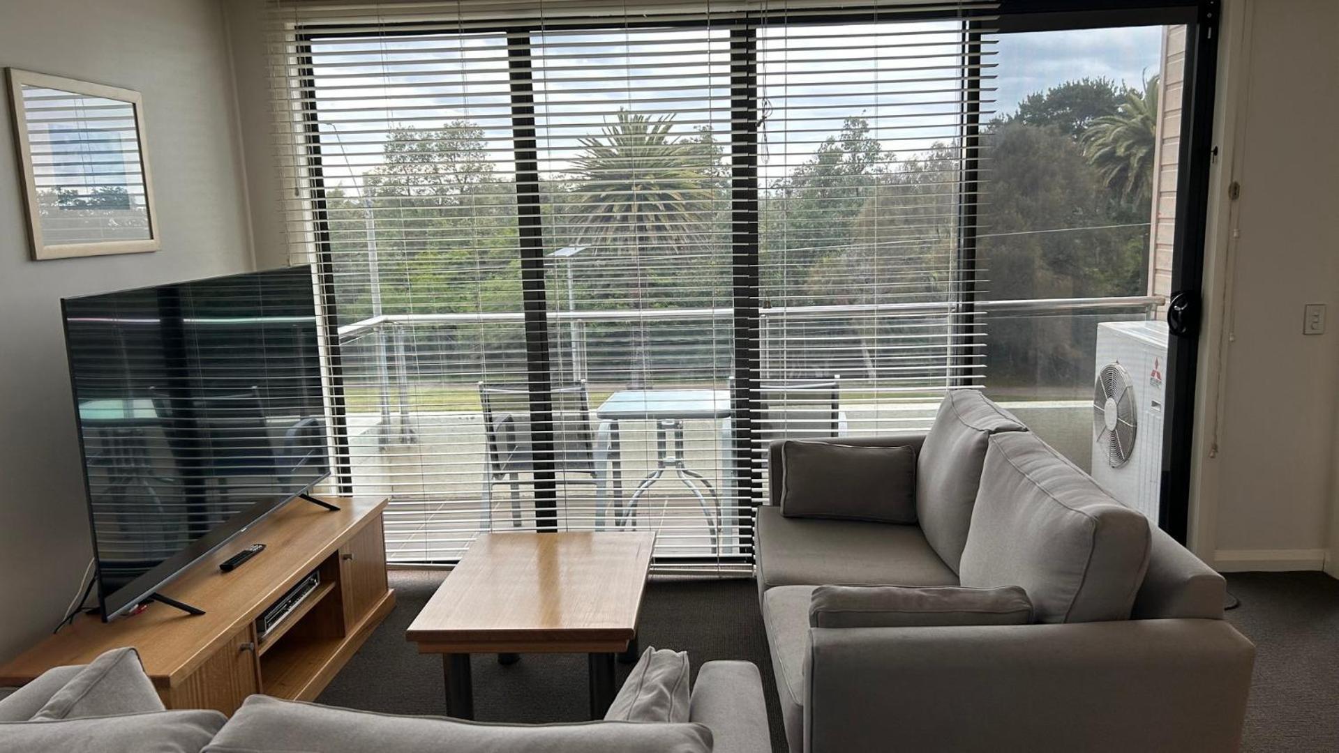 The Esplanade Resort And Spa Lakes Entrance Εξωτερικό φωτογραφία