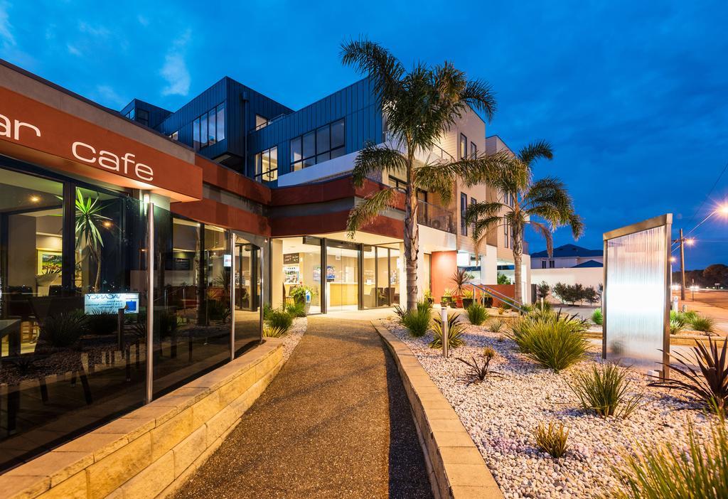 The Esplanade Resort And Spa Lakes Entrance Εξωτερικό φωτογραφία